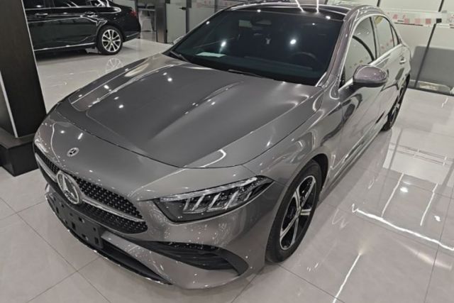 Mercedes-Benz A-Class 2023 A 200 L Fashion Model usado