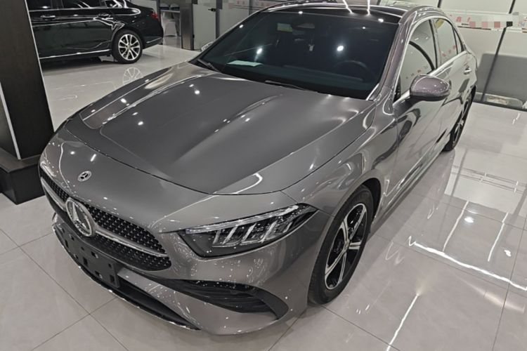Ojetý Mercedes-Benz A-Class 2023 A 200 L Fashion Model Guazi used car, China used car export, Used car for sale, Used  cars, Cheapest cars for sale