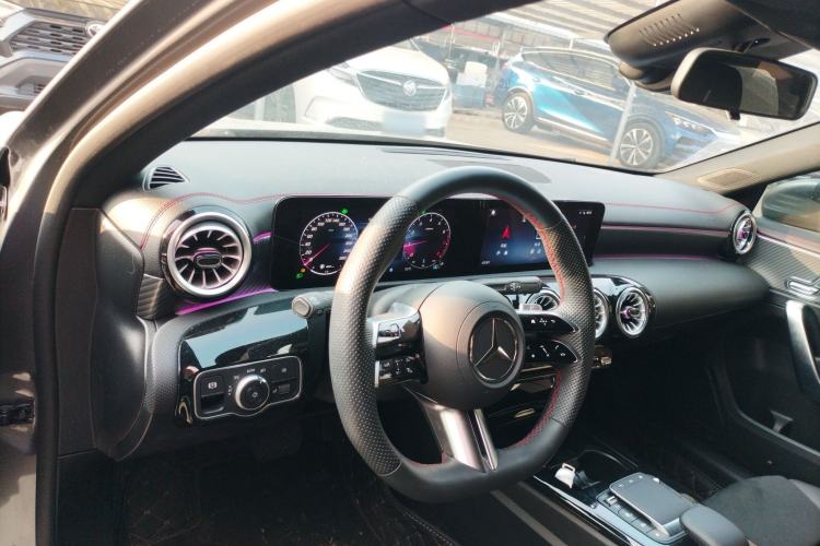 Used Mercedes-Benz A-Class 2023 A 200 L Fashion Model Center Console