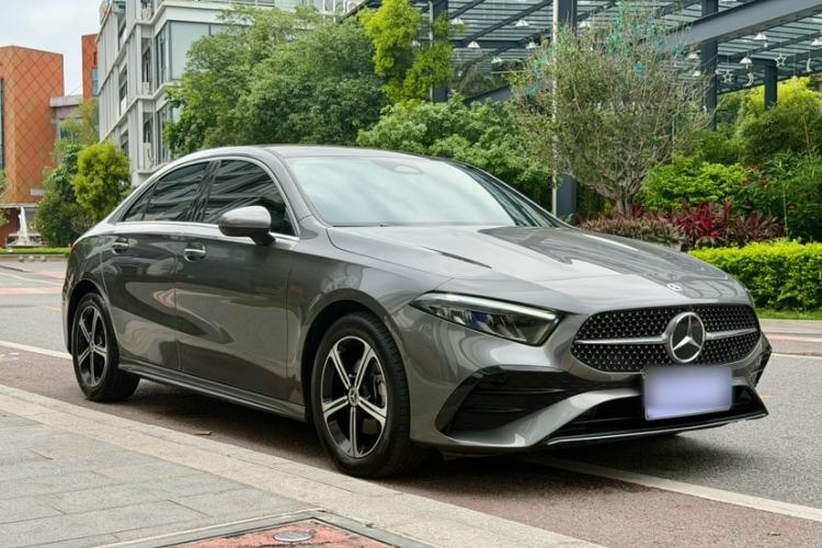 Used Mercedes-Benz A-Class 2023 A 200 L Fashion Model Exterior 2