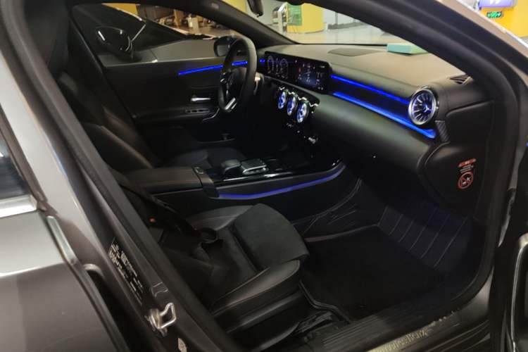 Used Mercedes-Benz A-Class 2023 A 200 L Fashion Model Right Front Seat