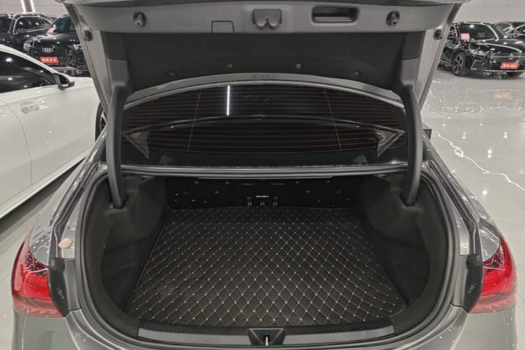 Used Mercedes-Benz A-Class 2023 A 200 L Fashion Model Trunk