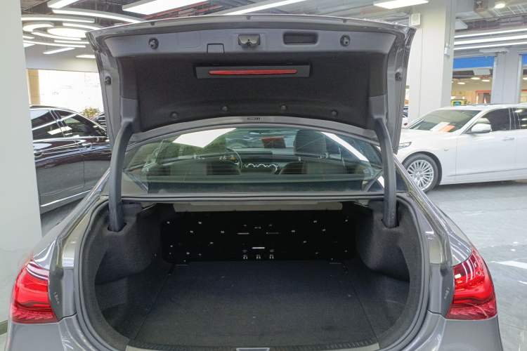 Used Mercedes-Benz A-Class 2023 A 200 L Fashion Model Trunk