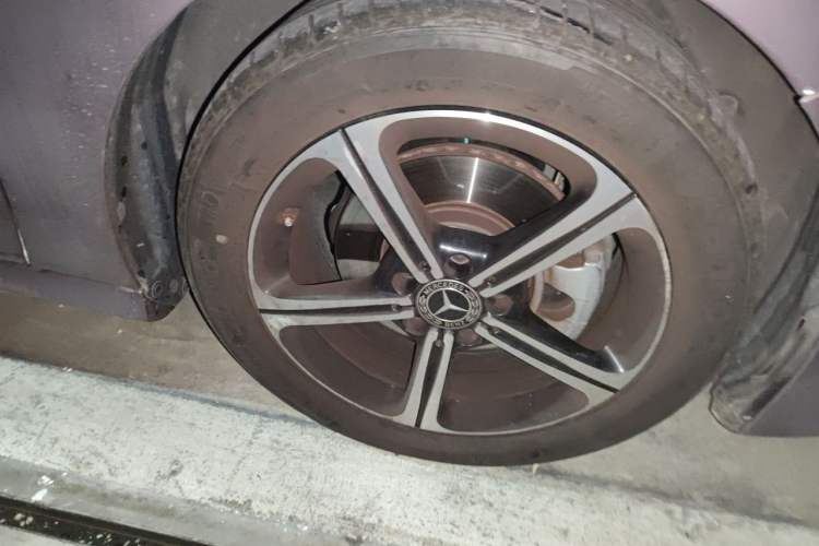 Used Mercedes-Benz A-Class 2023 A 200 L Fashion Model Right Front Wheel Hub