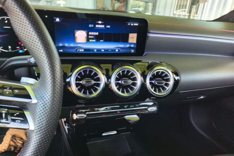 Used Mercedes-Benz A-Class 2023 A 200 L Fashion Model Audio And AC Panel