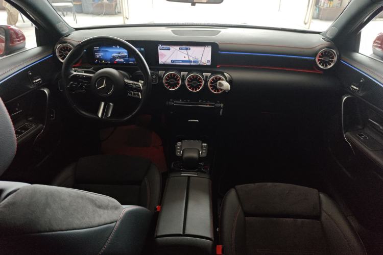Used Mercedes-Benz A-Class 2023 A 200 L Fashion Model Center Console