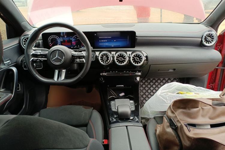 Used Mercedes-Benz A-Class 2023 A 200 L Fashion Model Center Console