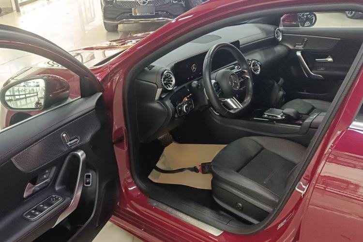 Used Mercedes-Benz A-Class 2023 A 200 L Fashion Model Driver Seat