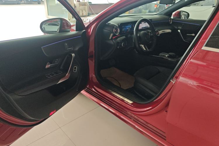 Used Mercedes-Benz A-Class 2023 A 200 L Fashion Model Driver Seat