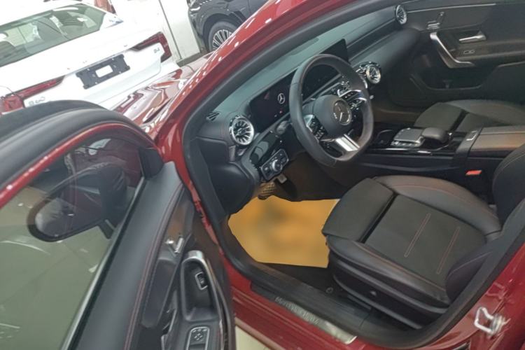 Used Mercedes-Benz A-Class 2023 A 200 L Fashion Model Driver Seat