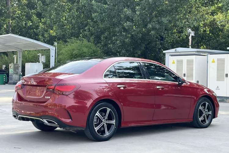 Used Mercedes-Benz A-Class 2023 A 200 L Fashion Model Exterior 6