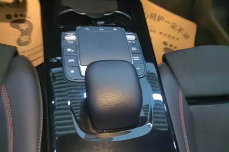 Used Mercedes-Benz A-Class 2023 A 200 L Fashion Model Gear Lever