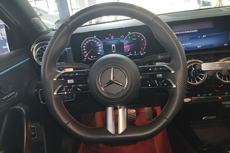 Used Mercedes-Benz A-Class 2023 A 200 L Fashion Model Steering Wheel