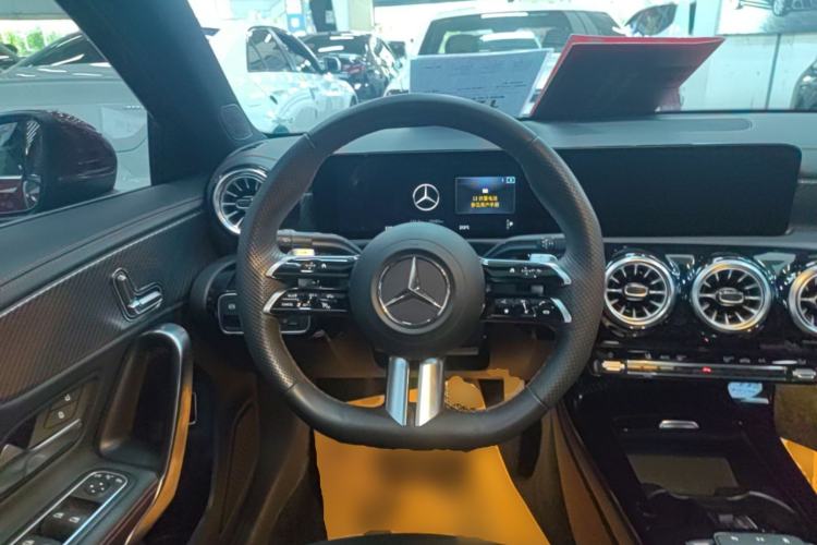 Used Mercedes-Benz A-Class 2023 A 200 L Fashion Model Steering Wheel