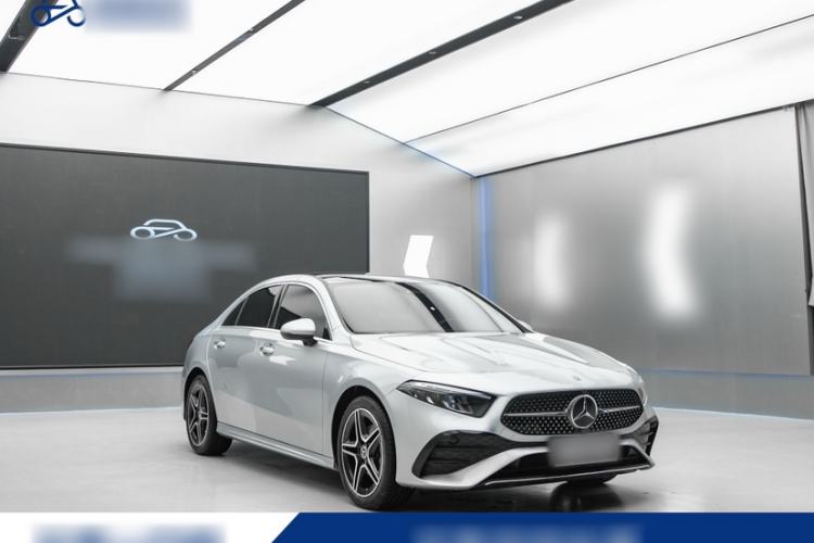 Used Mercedes-Benz A-Class 2023 A 200 L Fashion Model Exterior 2