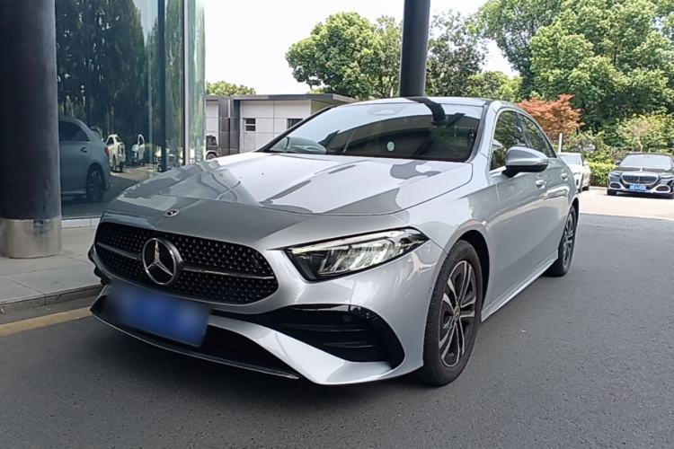 Used Mercedes-Benz A-Class 2023 A 200 L Dynamic Model Guazi used car, China used car export, Used car for sale, Used Mercedes-Benz cars, Cheapest cars for sale