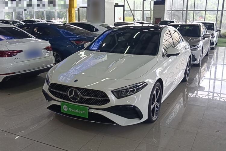 Ojetý Mercedes-Benz A-Class 2023 A 200 L Fashion Model Guazi used car, China used car export, Used car for sale, Used  cars, Cheapest cars for sale