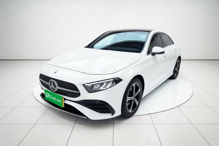 Ojetý Mercedes-Benz A-Class 2023 A 200 L Fashion Model Guazi used car, China used car export, Used car for sale, Used  cars, Cheapest cars for sale