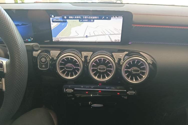 Used Mercedes-Benz A-Class 2023 A 200 L Fashion Model Audio And AC Panel