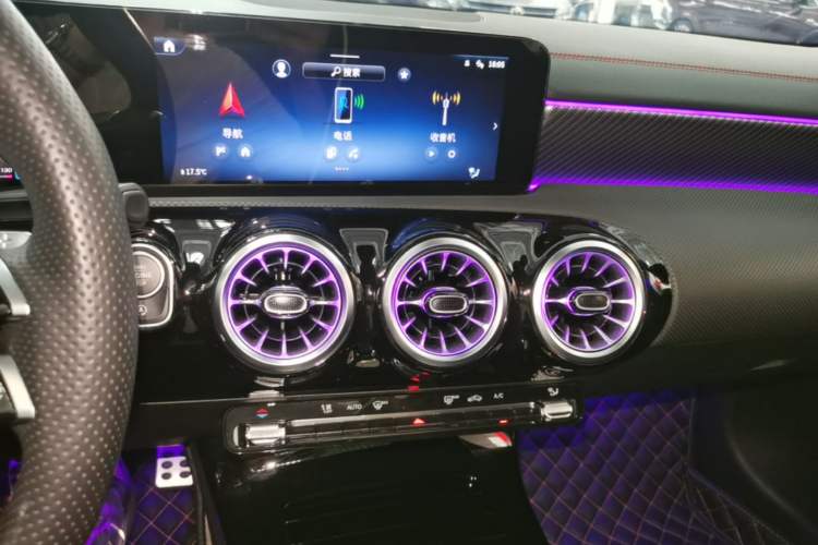 Used Mercedes-Benz A-Class 2023 A 200 L Fashion Model Audio And AC Panel