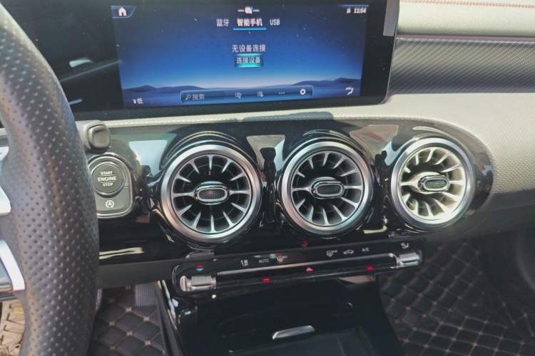 Used Mercedes-Benz A-Class 2023 A 200 L Fashion Model Audio And AC Panel