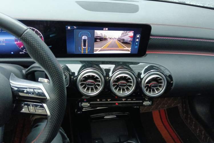 Used Mercedes-Benz A-Class 2023 A 200 L Fashion Model Audio And AC Panel