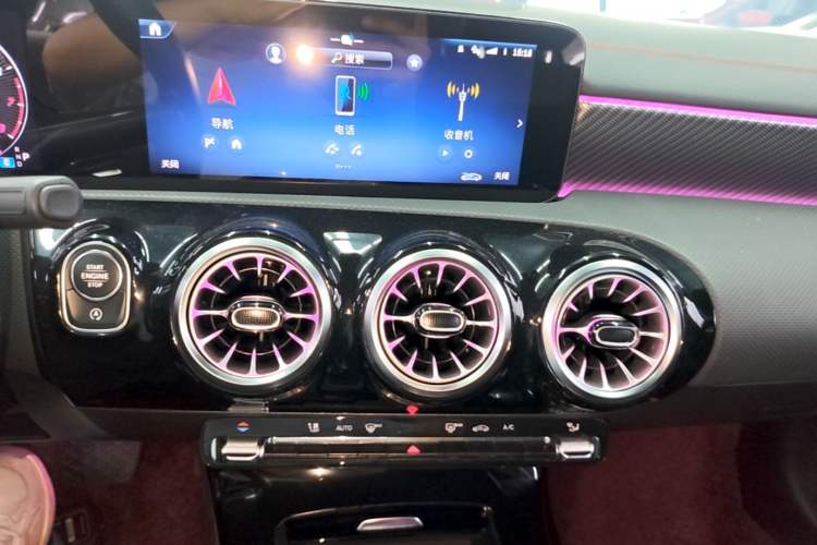 Used Mercedes-Benz A-Class 2023 A 200 L Fashion Model Audio And AC Panel