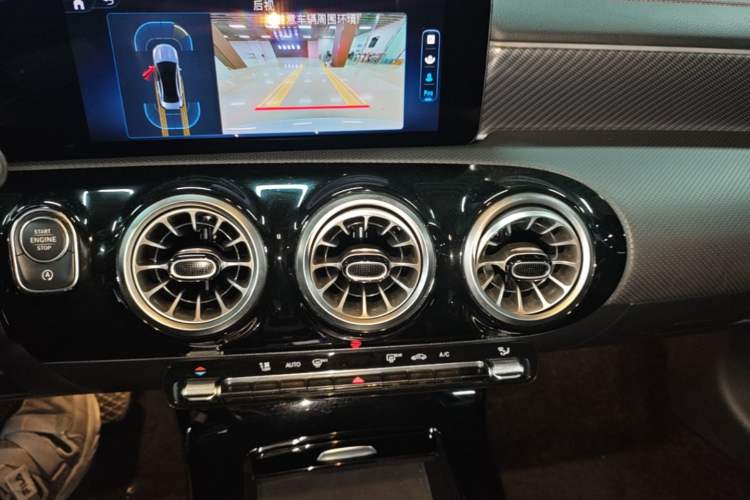 Used Mercedes-Benz A-Class 2023 A 200 L Fashion Model Audio And AC Panel