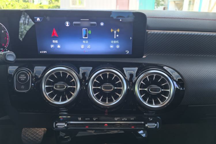 Used Mercedes-Benz A-Class 2023 A 200 L Fashion Model Audio And AC Panel