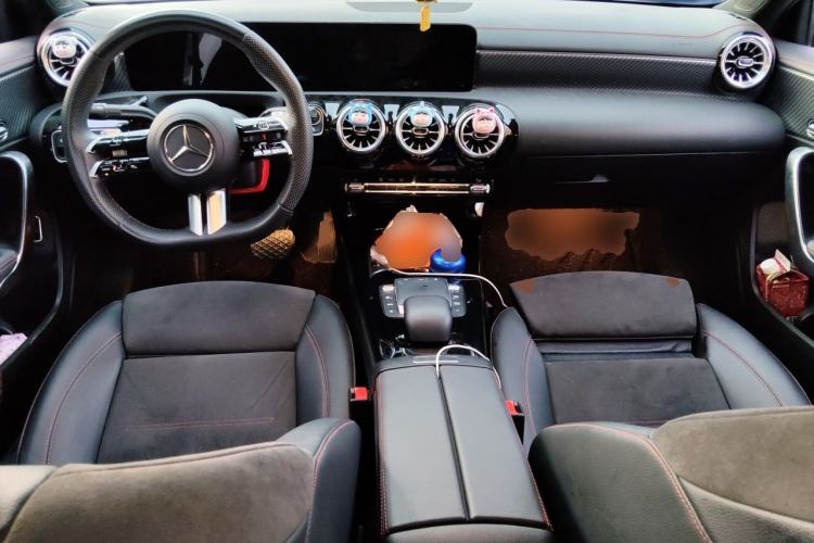 Used Mercedes-Benz A-Class 2023 A 200 L Fashion Model Center Console