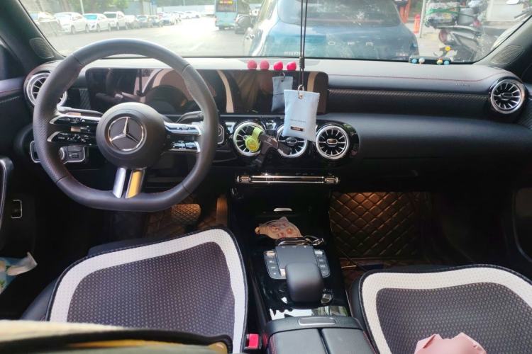 Used Mercedes-Benz A-Class 2023 A 200 L Fashion Model Center Console