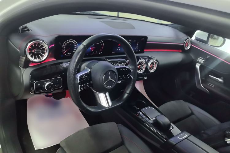Used Mercedes-Benz A-Class 2023 A 200 L Fashion Model Center Console