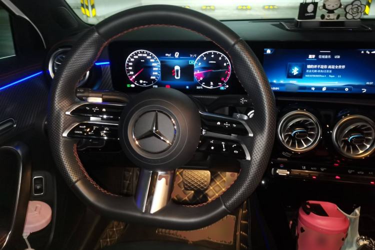 Used Mercedes-Benz A-Class 2023 A 200 L Fashion Model Center Console