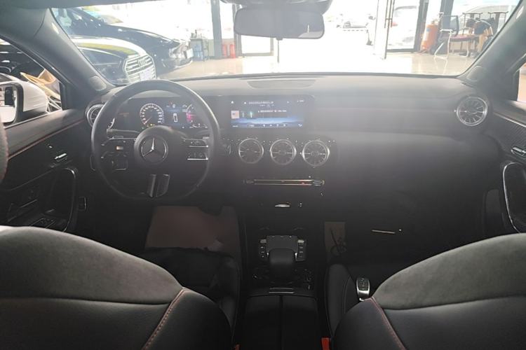 Used Mercedes-Benz A-Class 2023 A 200 L Fashion Model Center Console