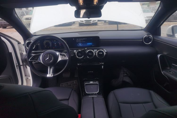 Used Mercedes-Benz A-Class 2023 A 180 L Center Console