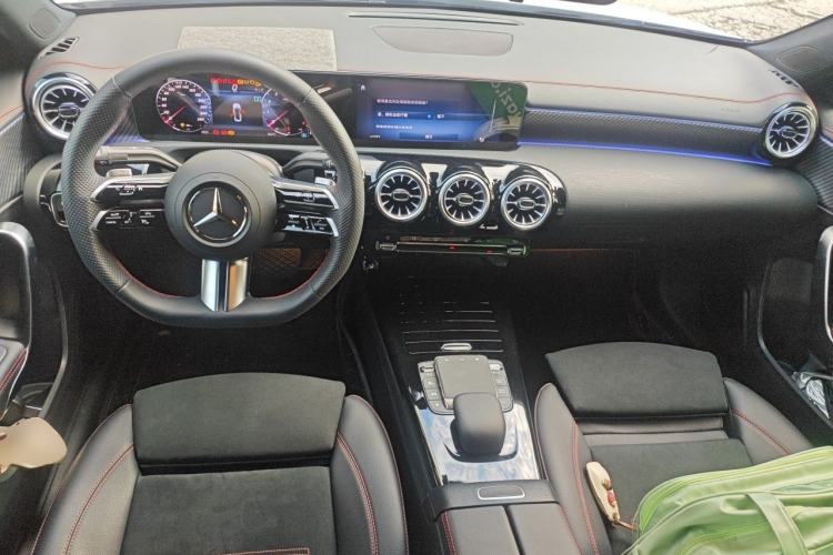 Used Mercedes-Benz A-Class 2023 A 200 L Fashion Model Center Console