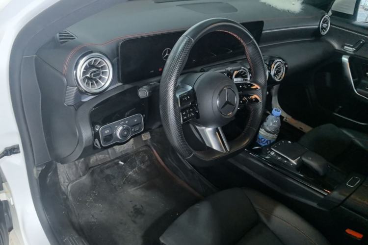 Used Mercedes-Benz A-Class 2023 A 200 L Fashion Model Center Console