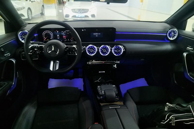 Used Mercedes-Benz A-Class 2023 A 200 L Fashion Model Center Console