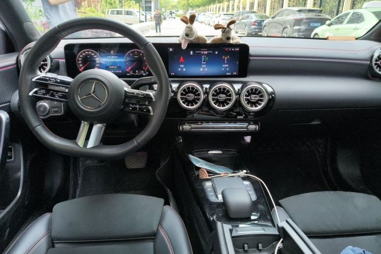 Used Mercedes-Benz A-Class 2023 A 200 L Fashion Model Center Console