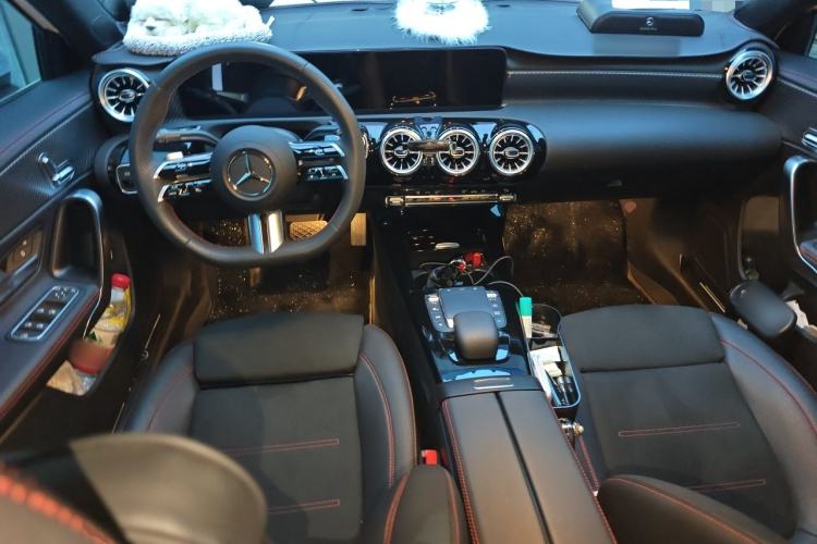 Used Mercedes-Benz A-Class 2023 A 200 L Fashion Model Center Console