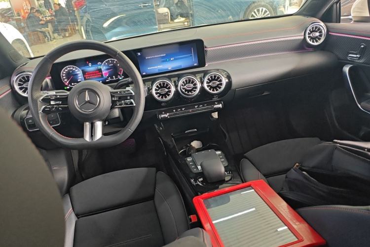 Used Mercedes-Benz A-Class 2023 A 200 L Fashion Model Center Console
