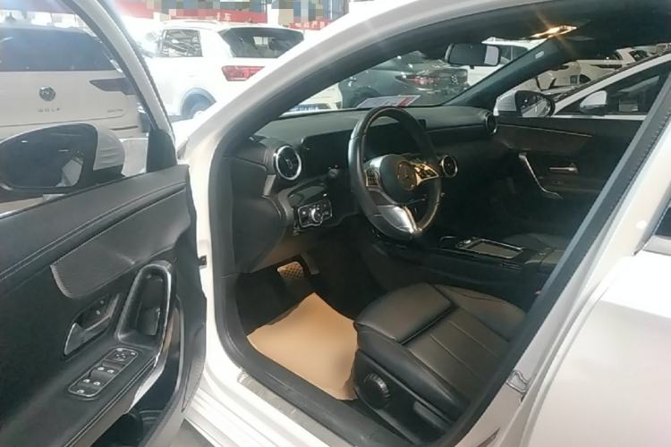Used Mercedes-Benz A-Class 2023 A 180 L Driver Seat