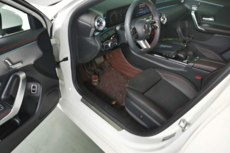 Used Mercedes-Benz A-Class 2023 A 200 L Fashion Model Driver Seat