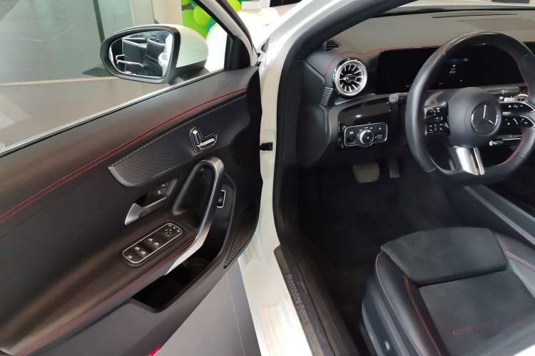 Used Mercedes-Benz A-Class 2023 A 200 L Fashion Model Driver Seat