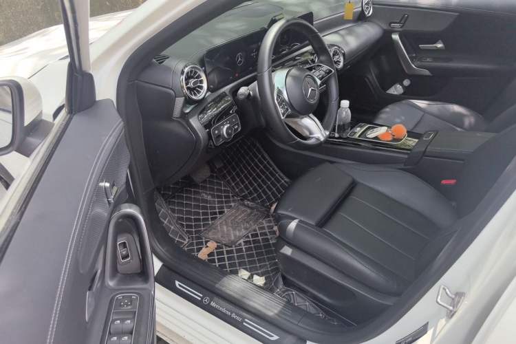 Used Mercedes-Benz A-Class 2023 A 180 L Driver Seat