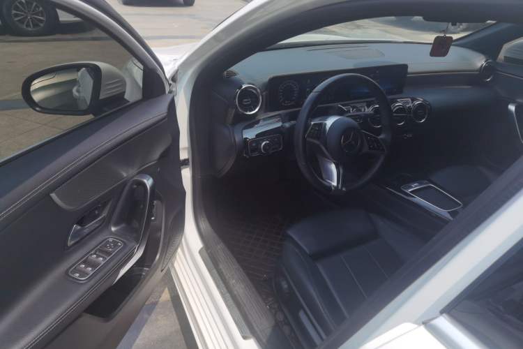Used Mercedes-Benz A-Class 2023 A 180 L Driver Seat
