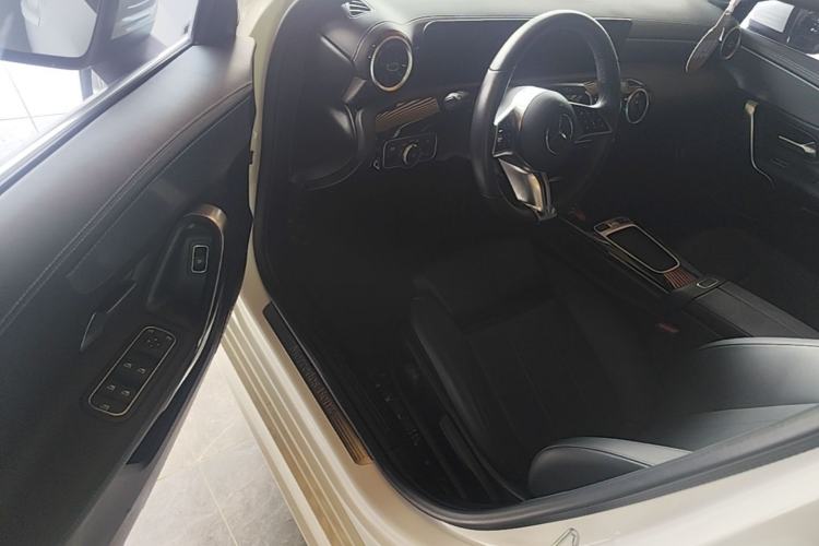Used Mercedes-Benz A-Class 2023 A 180 L Driver Seat