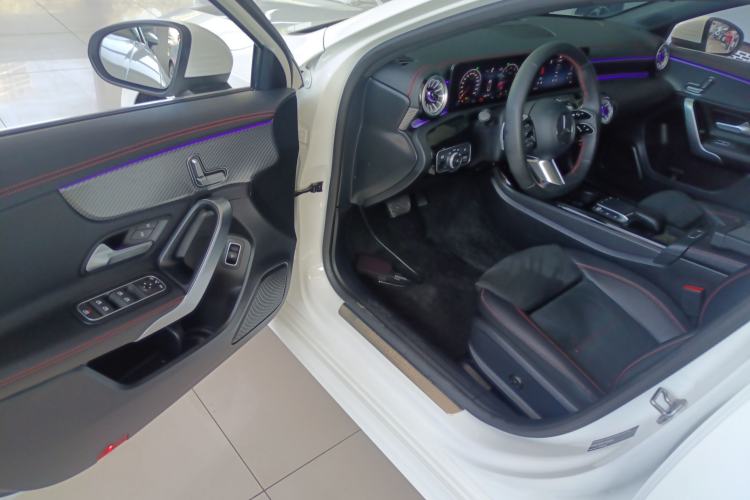 Used Mercedes-Benz A-Class 2023 A 200 L Fashion Model Driver Seat