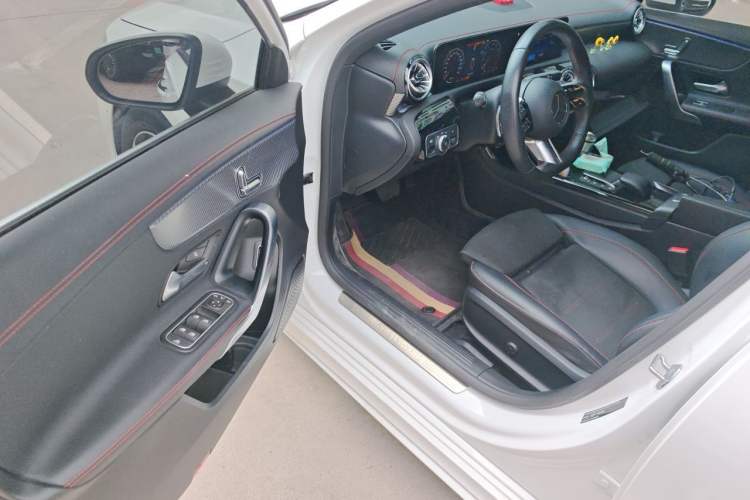 Used Mercedes-Benz A-Class 2023 A 200 L Fashion Model Driver Seat