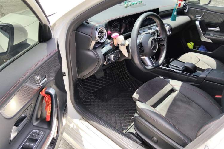 Used Mercedes-Benz A-Class 2023 A 200 L Fashion Model Driver Seat